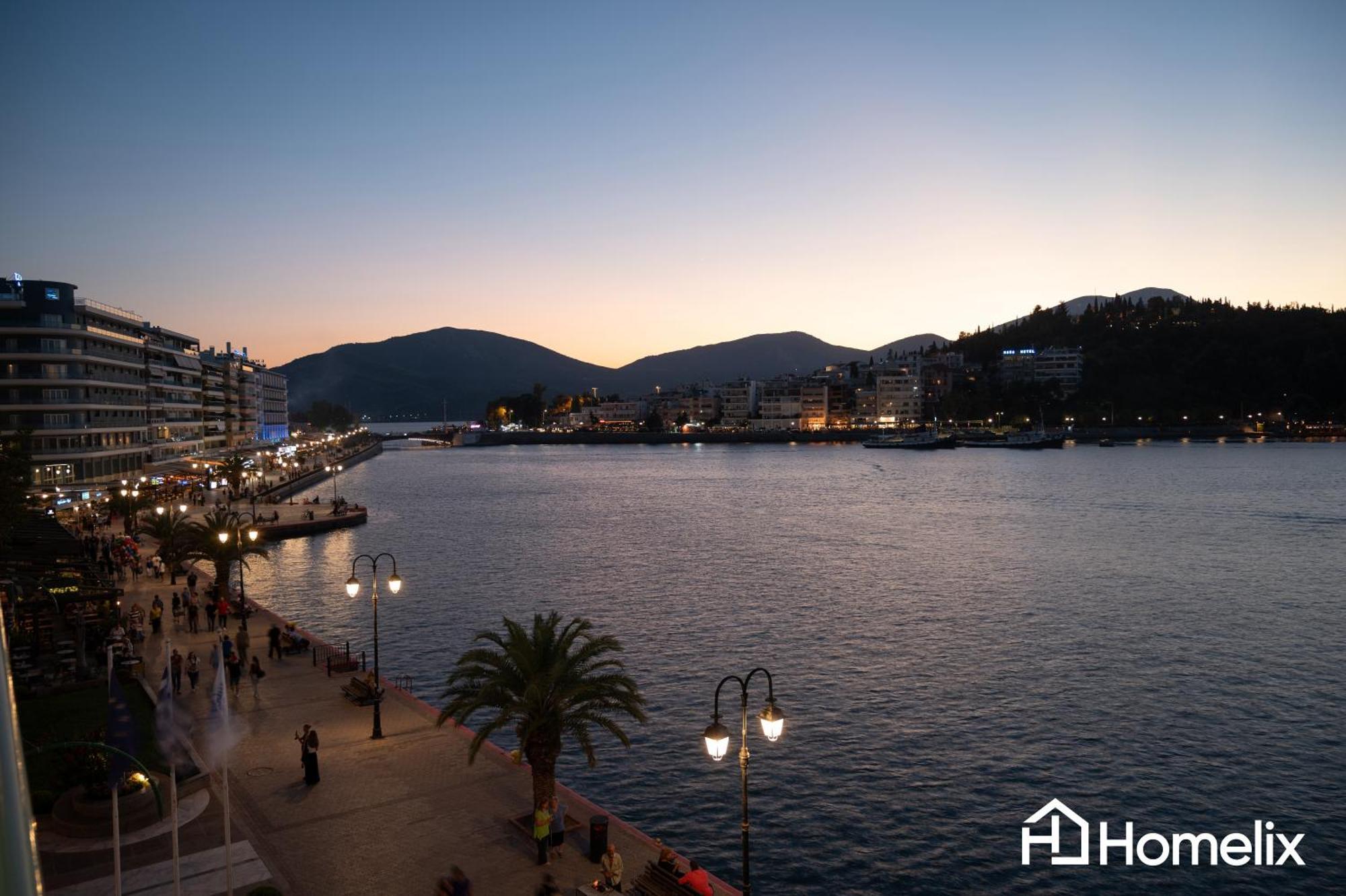Amaya - Sea View Suites Chalkida Exterior photo
